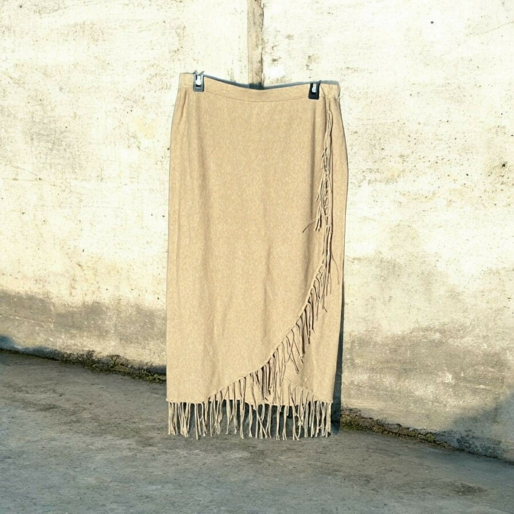 SOFT Surroundings Fringe Skirt Medium New COND